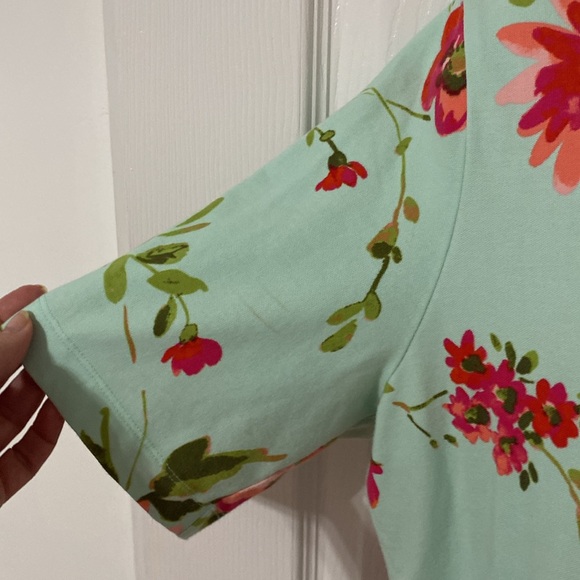 Isaac Mizrahi Green and Red Floral Polo Shirt - Picture 3 of 7